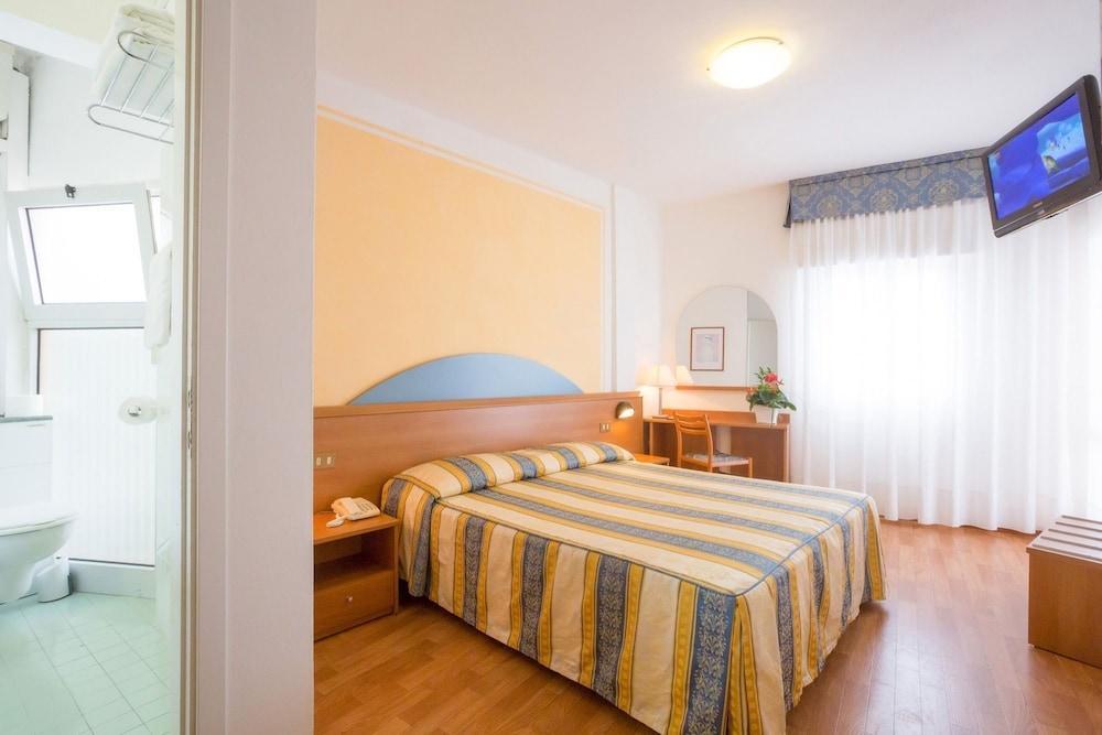 Hotel Adria Sul Mare Caorle Eksteriør bilde