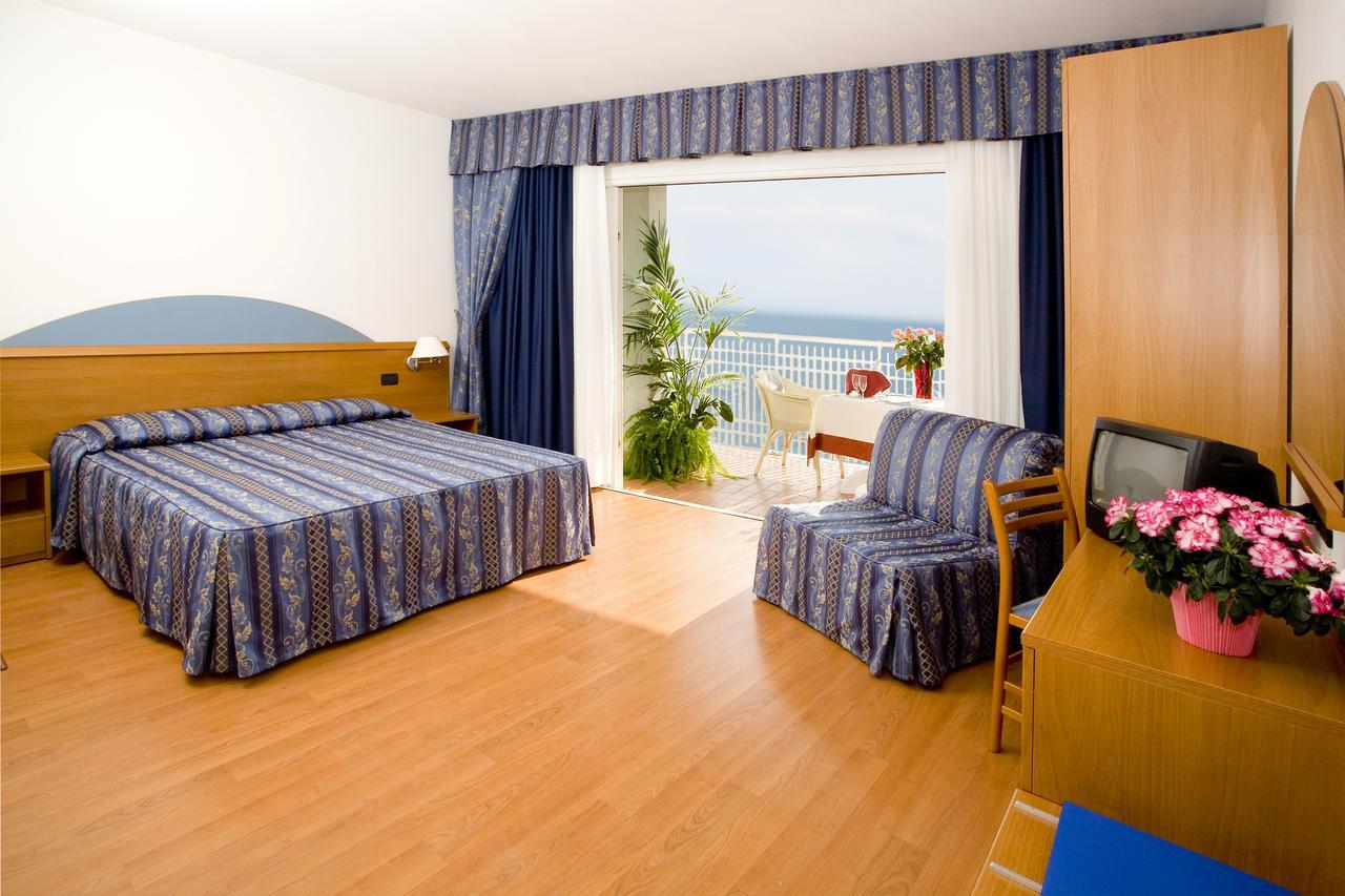 Hotel Adria Sul Mare Caorle Eksteriør bilde