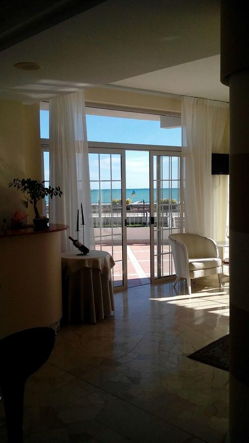 Hotel Adria Sul Mare Caorle Eksteriør bilde