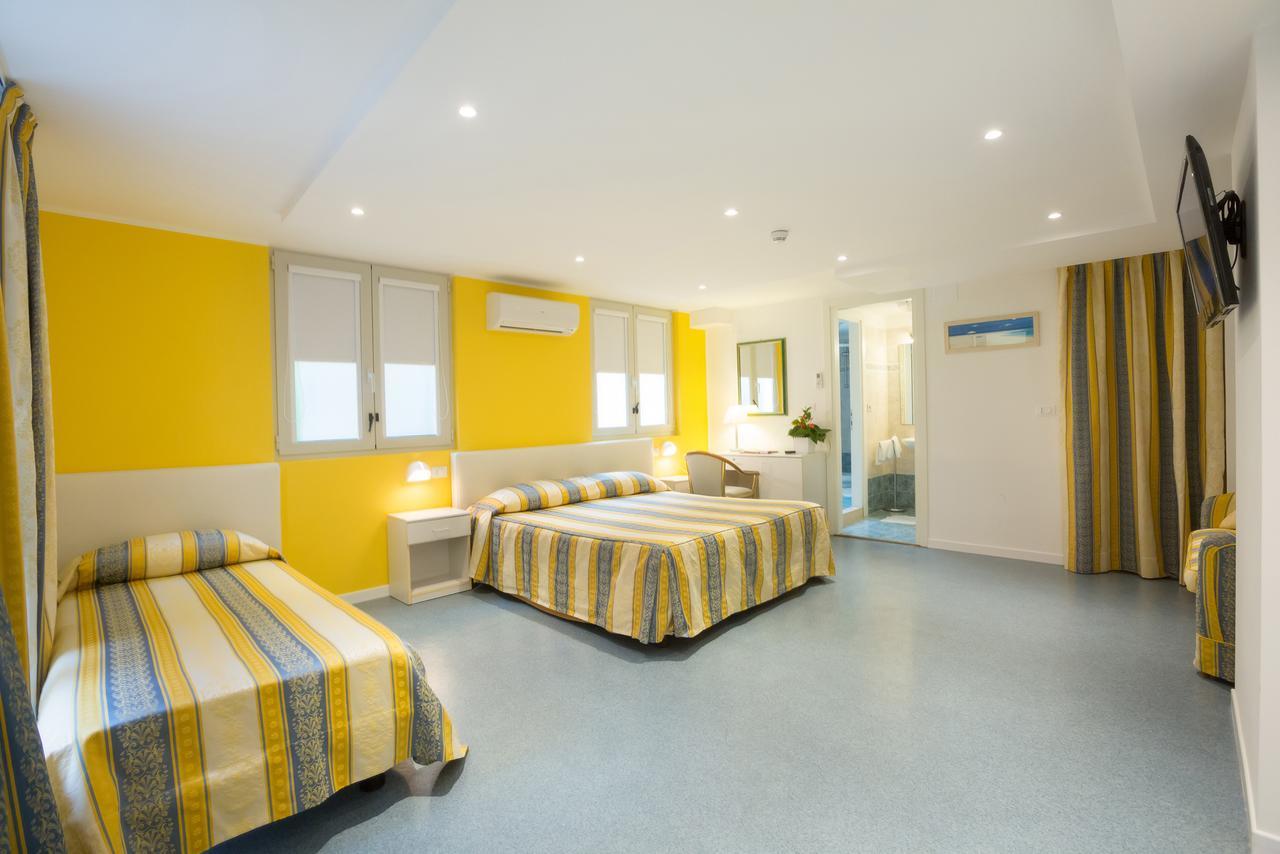 Hotel Adria Sul Mare Caorle Eksteriør bilde