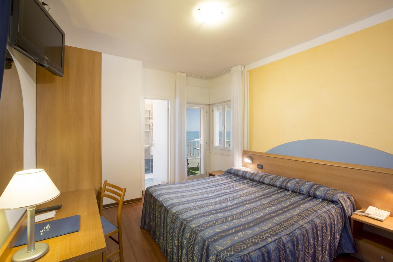 Hotel Adria Sul Mare Caorle Eksteriør bilde